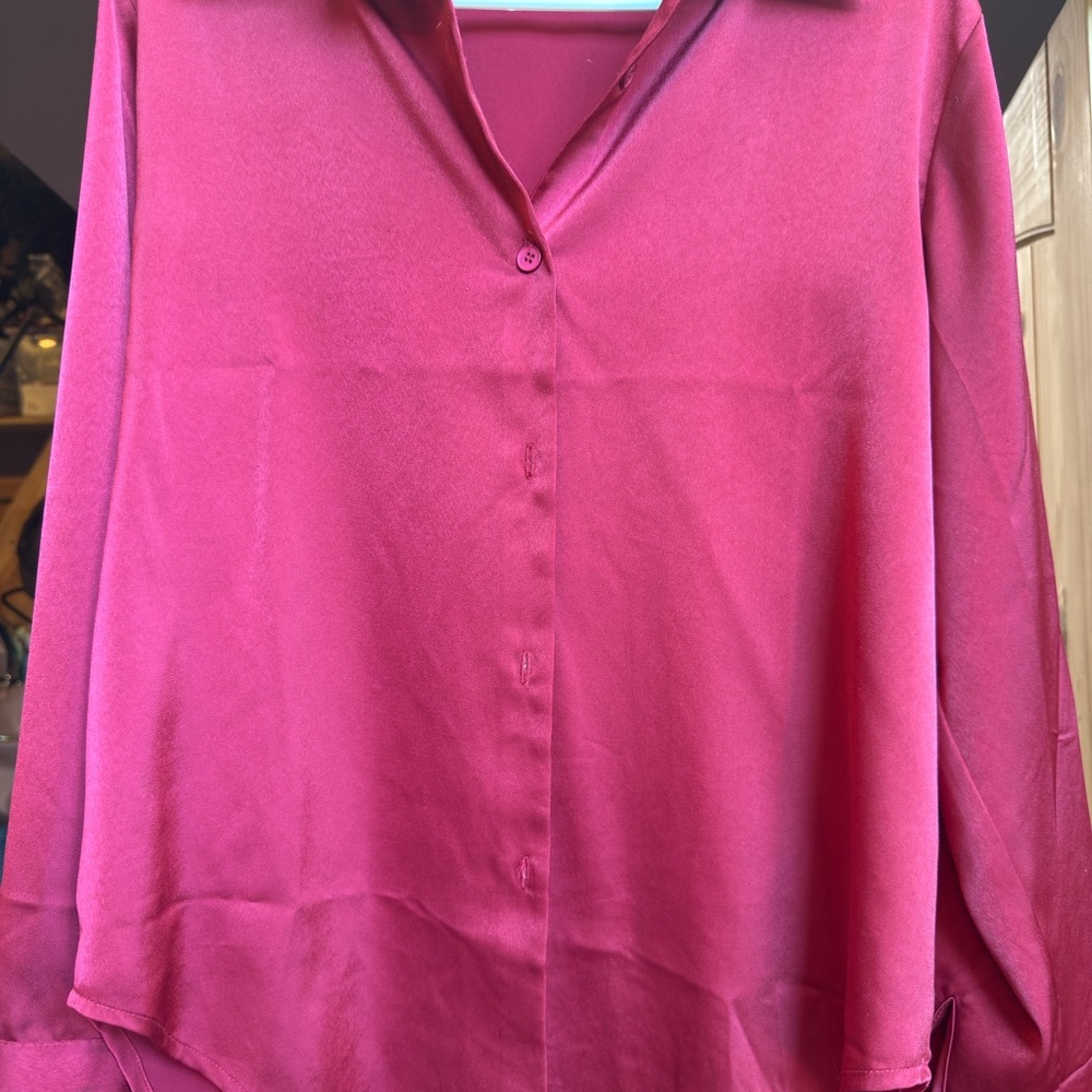 Chic Fuchsia Women's Blouse